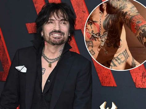 Mötley Crües Tommy Lee shares full